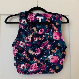 Floral print crop top